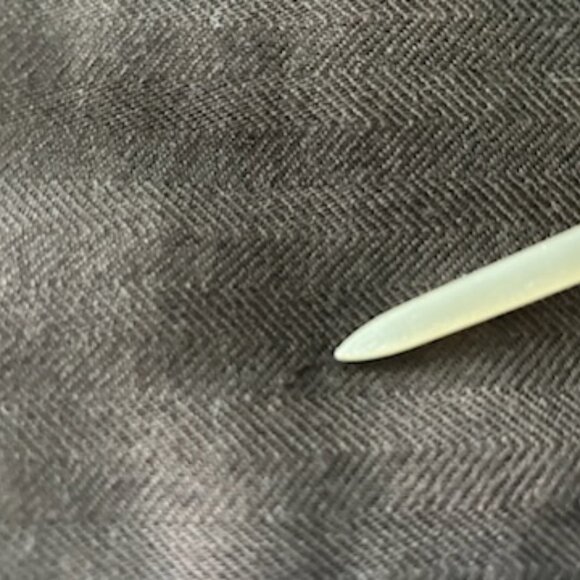 Hermes "Le Tarot" 140 cm Vintage Cashmere and Silk Shawl - Picture 9 of 10